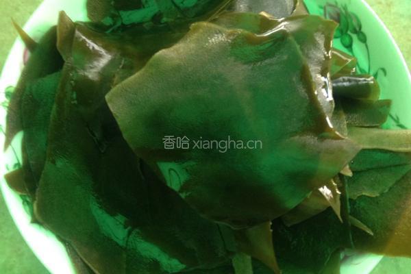 海带龙骨汤的做法图解2