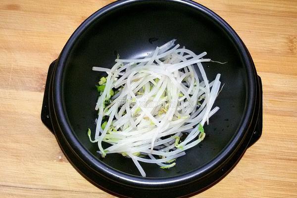 家常油泼面的做法图解9