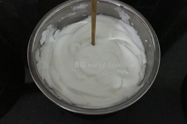 戚风蛋糕的做法图解7