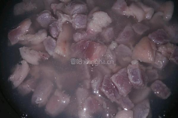 红烧肉烧茄子豆皮的做法图解2