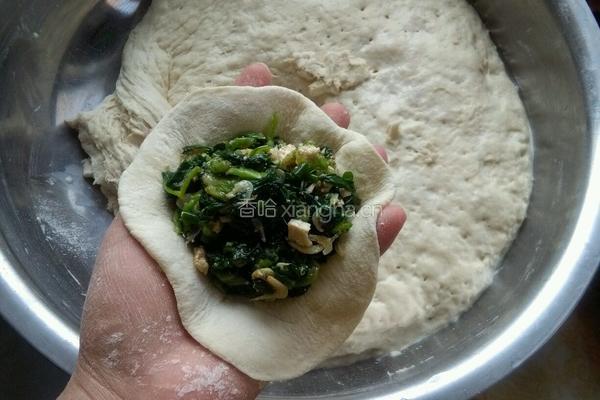 小油菜豆腐虾皮包子的做法图解8