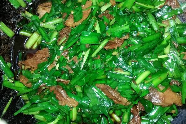 韭菜腌肉面的做法图解4