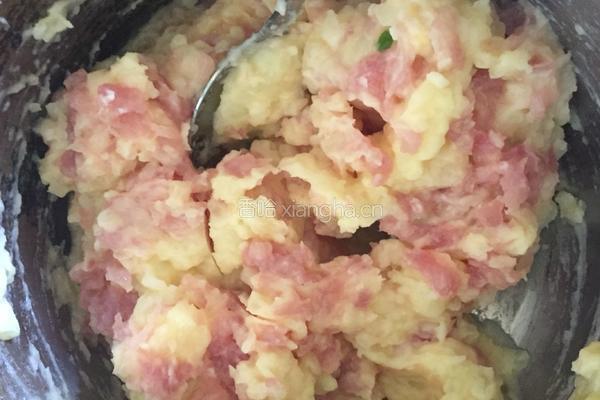 土豆辣肉饼的做法图解5