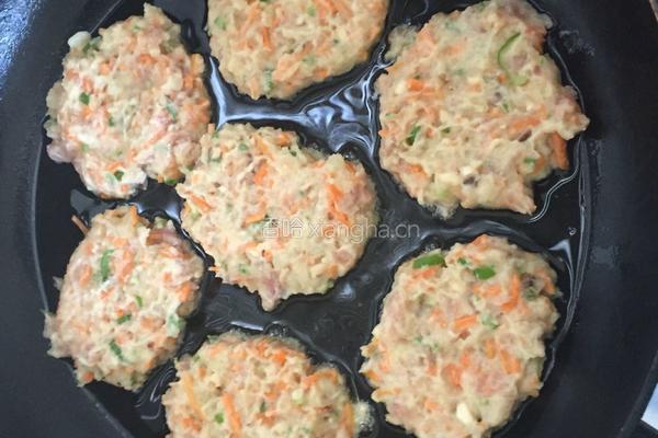 土豆辣肉饼的做法图解12