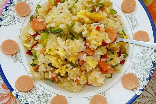 火腿肠蛋炒饭的做法图解9