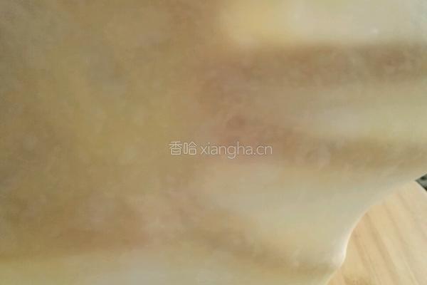 葡萄干花朵面包的做法图解4