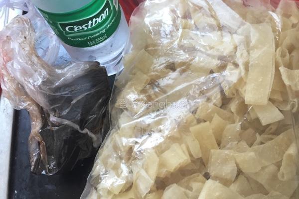 凉拌面皮的做法图解1