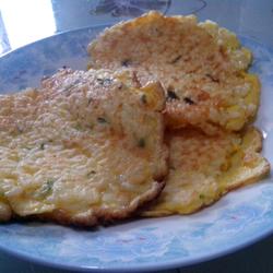 鸡蛋米饼的做法[图]