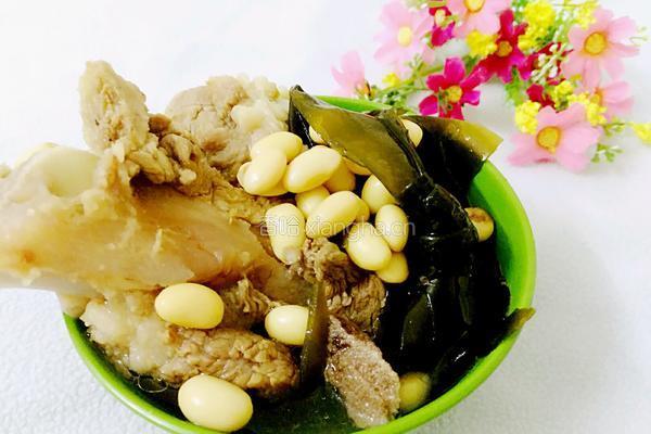 黄豆海带大骨头汤的做法图解8