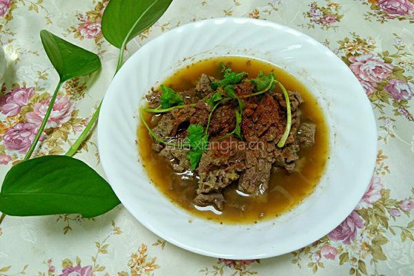 胡椒蒸猪腰的做法图解4