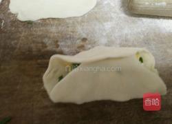 韭菜鸡蛋饺子的做法图解10