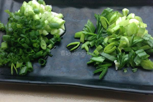 彩虹猪肉虾仁饺的做法图解6