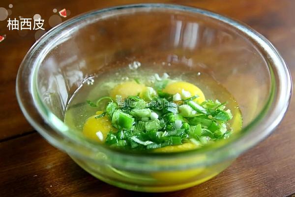 芝士鸡蛋卷的做法图解3