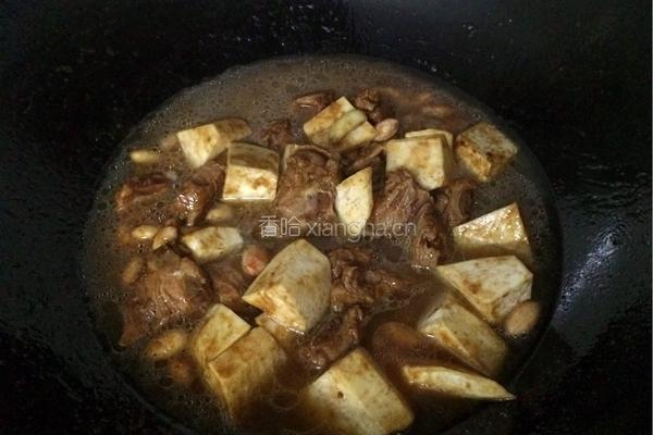 香芋炖排骨的做法图解7