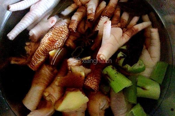 豆豉蒸凤爪的做法图解4