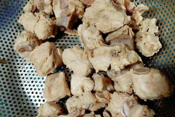 米粉蒸排骨粉丝的做法图解3