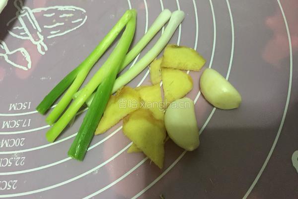 白灼虾的做法图解3