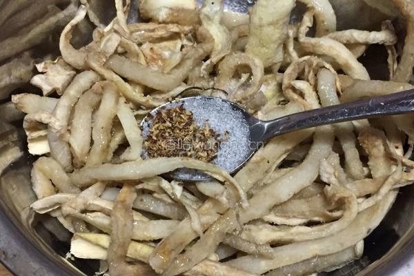 麻辣萝卜丝的做法图解7