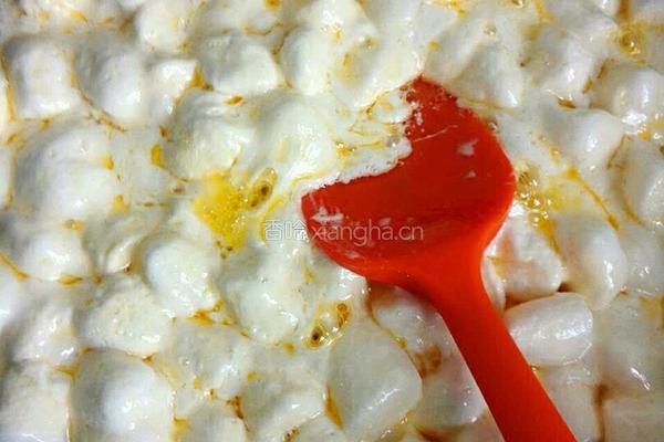 甜心牛轧糖的做法图解3
