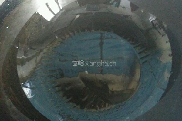 小鱼丸白菜汤的做法图解1