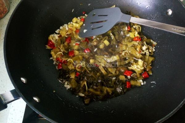 酸辣鸭血粉丝汤的做法图解4