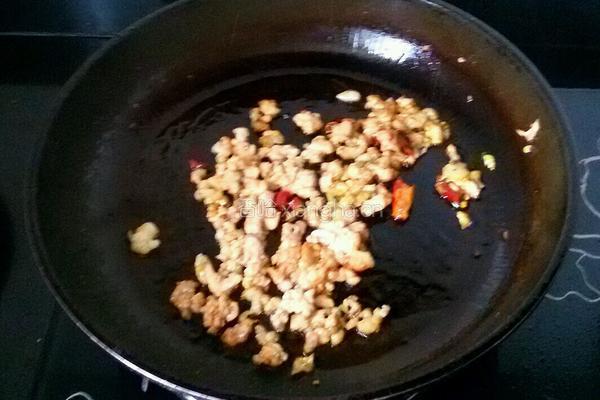 干煸豆角的做法图解8