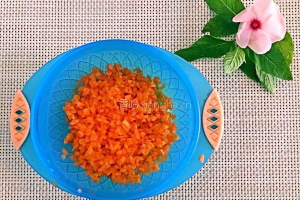 胡萝卜菠菜粥的做法图解3