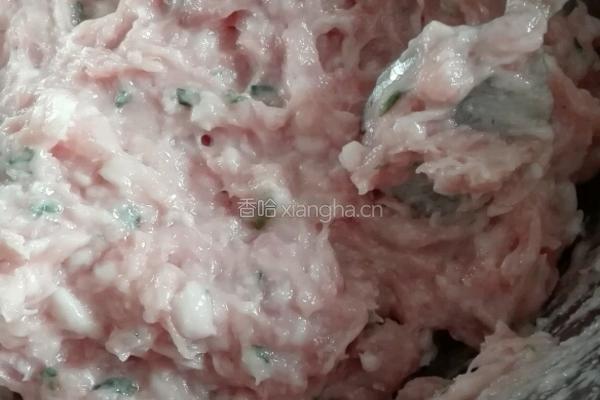 鲜肉丸的做法图解1