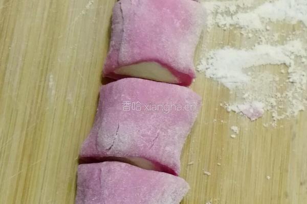 彩色蝴蝶面的做法图解3