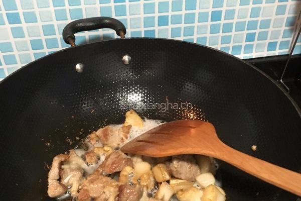 干笋红烧肉的做法图解4