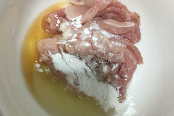 豆瓣酱肉丝的做法图解2