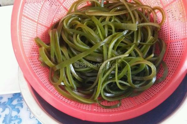 凉拌海带丝的做法图解4