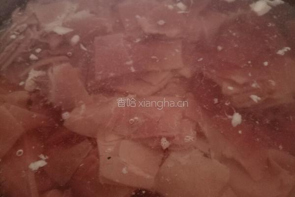 黄瓜木耳炒肉片的做法图解3