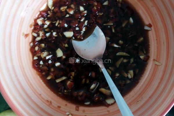 剁辣椒黄瓜条的做法图解2