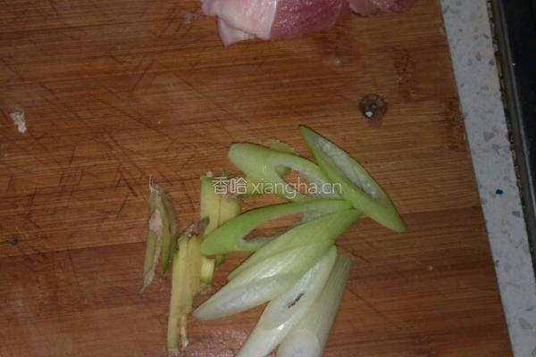 红焖肉的做法图解2