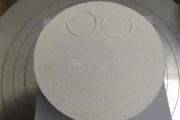 叮当猫小蛋糕的做法图解5