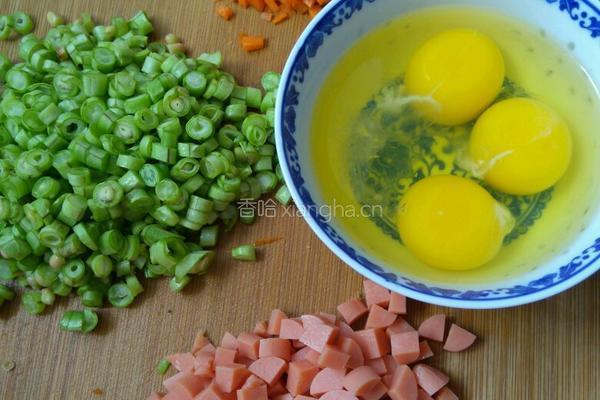 家常炒饭的做法图解1
