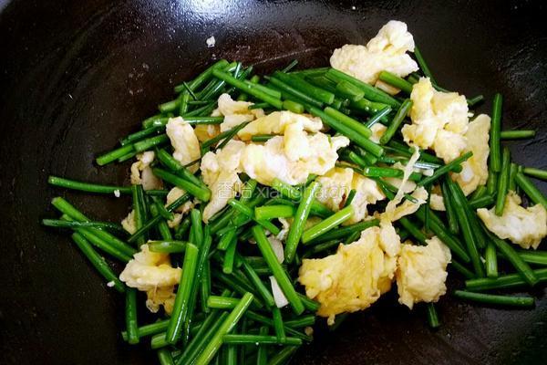 韭苔炒鸡蛋的做法图解7