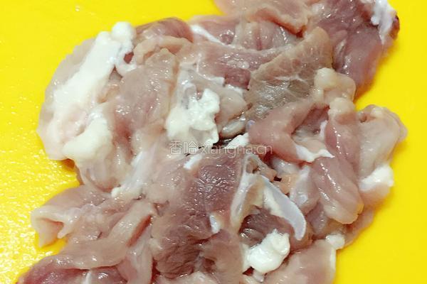 微辣瘦肉炒平菇的做法图解3