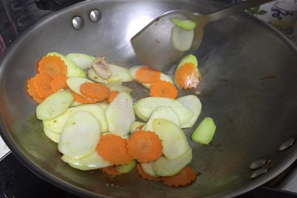 大芥蓝炒肉片的做法图解9