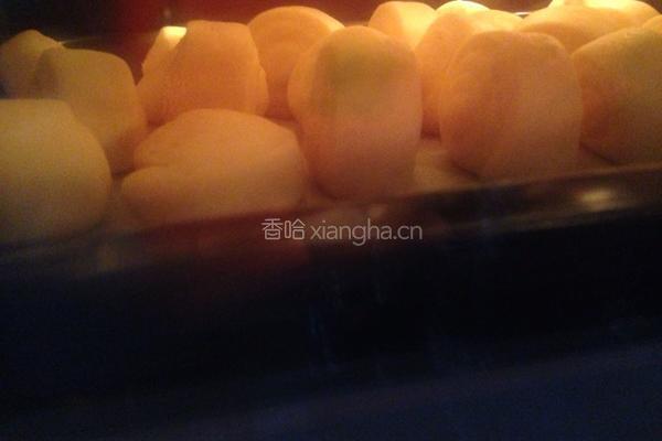 奶香小面包的做法图解8