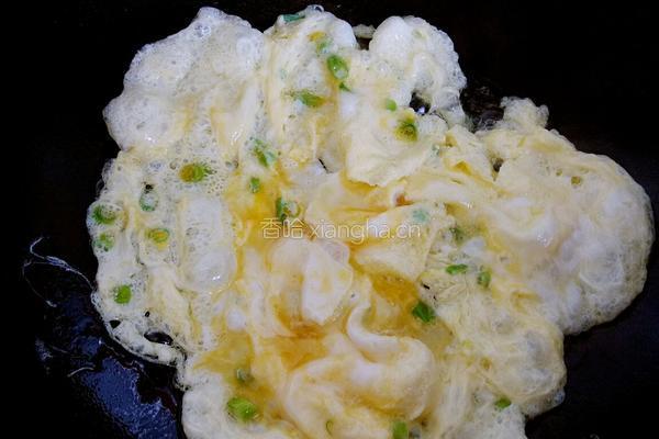 鸡蛋蔬菜炒饼的做法图解4
