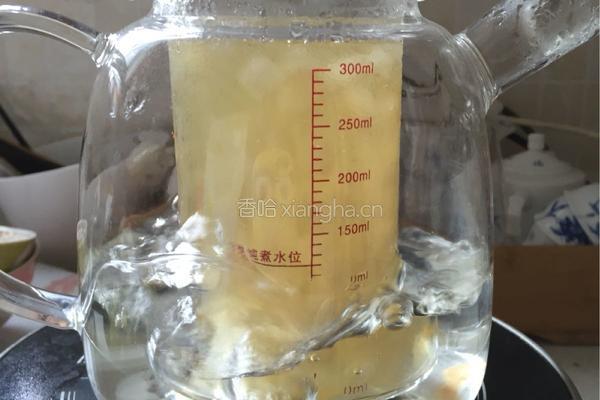 冰糖雪梨燕窝的做法图解7