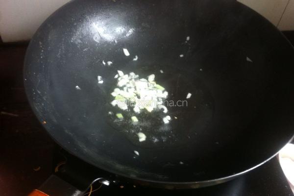香菇豆腐汤的做法图解4