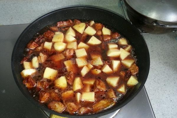 土豆烧肉的做法图解13