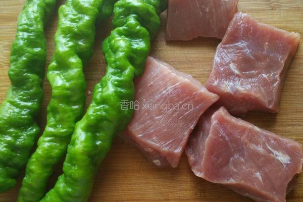 青椒炒牛肉的做法图解1