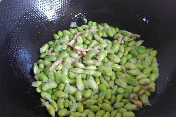 青椒毛豆炒肉丝的做法图解4