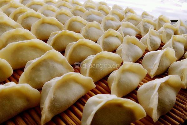 牛肉萝卜馅饺子的做法图解13