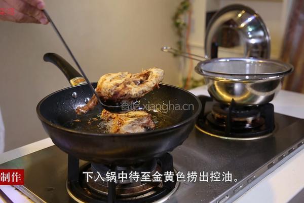 香酥鸭腿的做法图解6