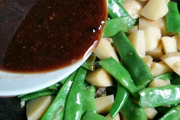 土豆炖豆角的做法图解6